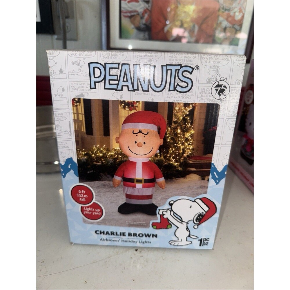 Peanuts Charlie Brown Inflatable 5 Foot Airblown Christmas Holiday Lights NIB